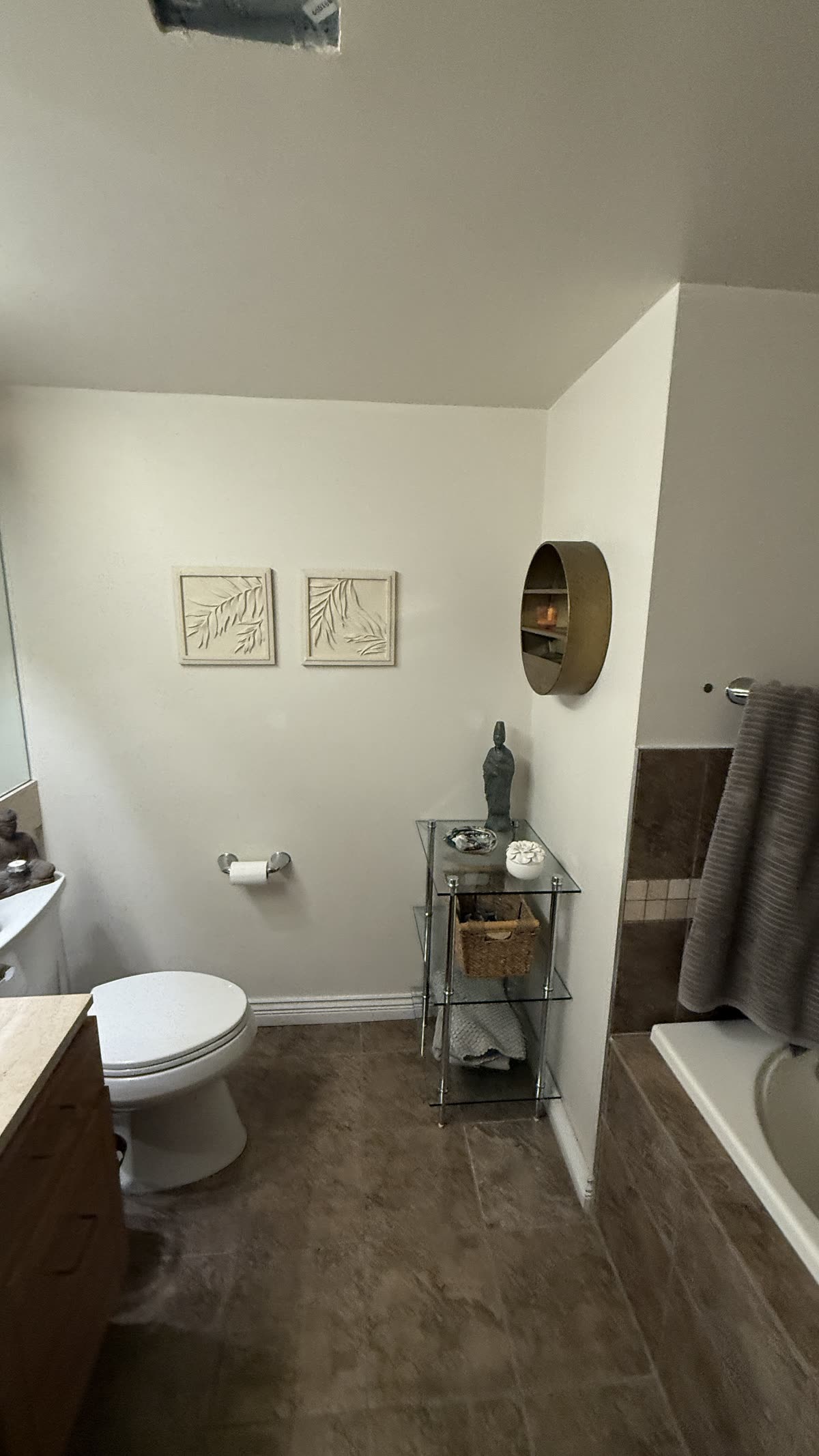 Original Vancouver bathtub bathroom layout before renovation